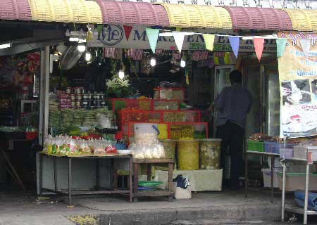 Where to buy fruit pickles in Penang