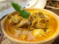 chicken curry with kaffir lime leaves