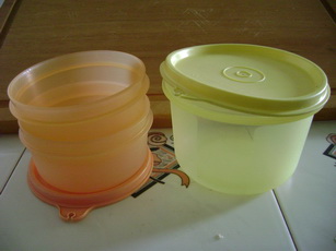 Should You Worry About the Condensation on Your Tupperware Container Lids?